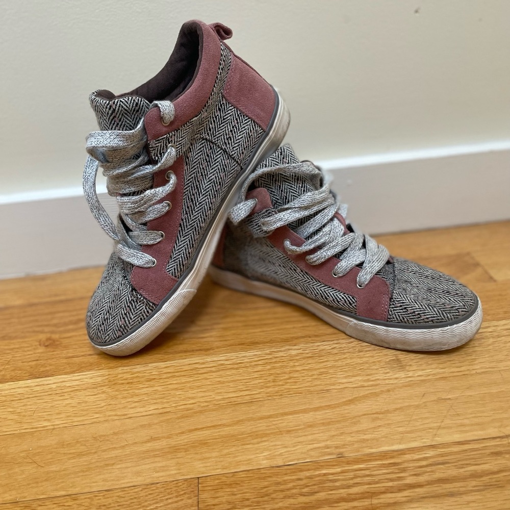 TOMS Sneakers - Herringbone and pink